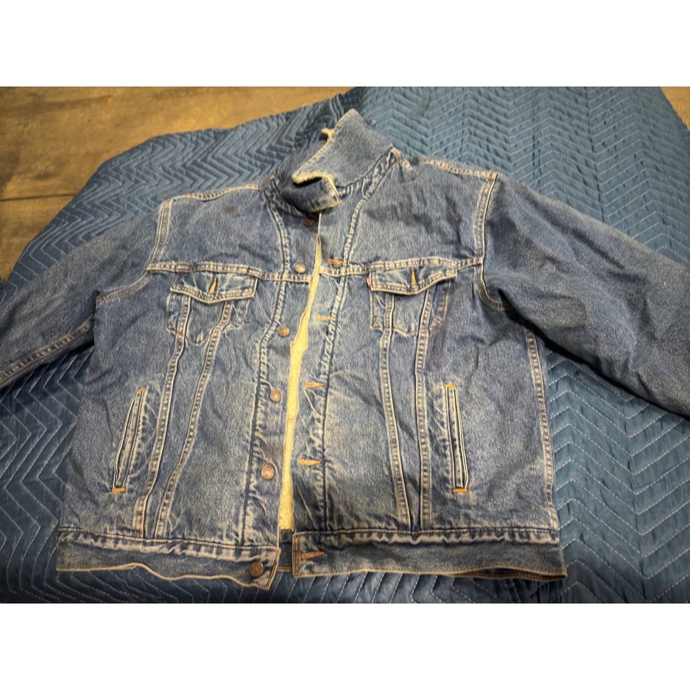 Vintage Levis 70520-0315  Trucker Jacket Mens XL Blue